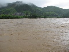自動(dòng)雷達(dá)水位雨量監(jiān)測(cè)系統(tǒng)，為抗洪工作提供數(shù)據(jù)支持